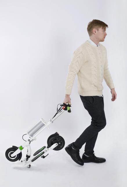 折叠滑板车